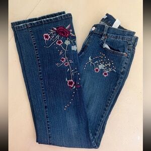 TNT size 4 embellished straight leg blue jeans